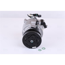 Компресор кондиціонера NISSENS 890666